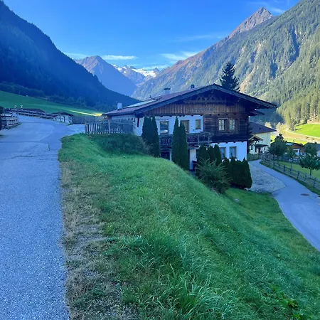 Laerchenheim Aparthotel Neustift im Stubaital