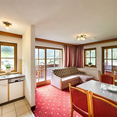 Aparthotel Laerchenheim 3*